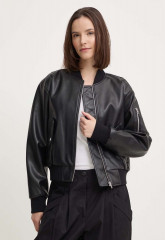 CALVIN KLEIN JEANS J20J223546